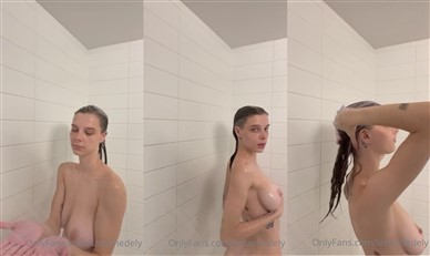 Ashley Matheson Nude Shower Tits Revea Sexy Forums Onlyfans Leaks