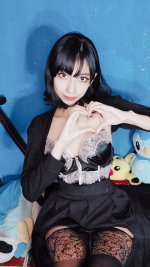 ef68fb8e-f088-412d-be20-6b9820ddf79a_lilywaifu4.jpg