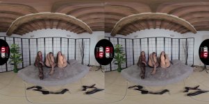 VR FOOT FETISH Sexy Katia Casadei Lilian And Thena Wiggle Their Feet In Vr Vr 4K 60.jpg