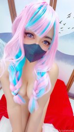 18-i-just-realized-ive-never-done-a-completely-naked-cosplay-set-be.jpeg