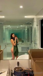 ashley_tervort_nude_bathroom_selfie_onlyfans_video_leaked-MSALMB.jpg