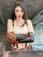 43_Alina_Becker_Pack_Tifa_43.jpg